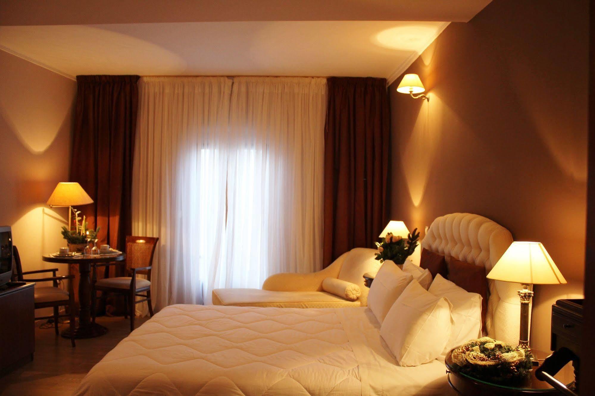 Five Seasons Pension Nauplia Esterno foto